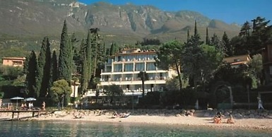 Beach Hotel Du Lac