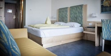 Beach Hotel Du Lac