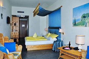 Beach Hotel Du Lac