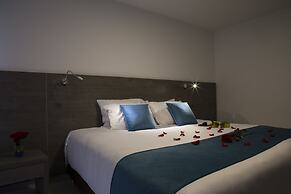 Agora Suites Self-Service Boutique Hotel