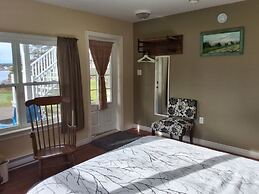 Seawind Landing Country Inn