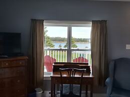 Seawind Landing Country Inn