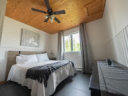 Chalets et Gîte au bord au bord du Lac Kénogami