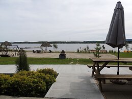 Chalets et Gîte au bord au bord du Lac Kénogami