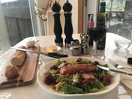 Chalets et Gîte au bord au bord du Lac Kénogami