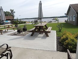 Chalets et Gîte au bord au bord du Lac Kénogami