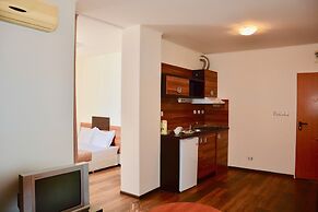 Rainbow 1 Holiday Complex