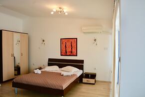 Rainbow 1 Holiday Complex