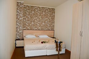 Rainbow 1 Holiday Complex