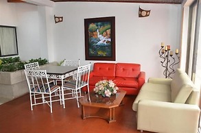 Riviera Plaza