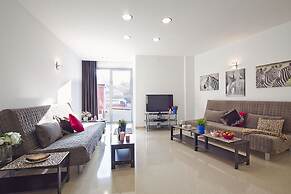 Charmsuites Nou Rambla