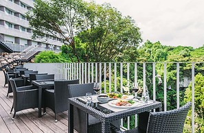 Hidden Cliff Hotel & Nature