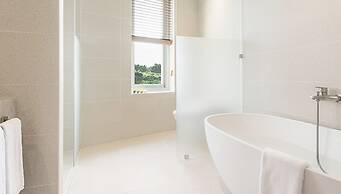 Hidden Cliff Hotel & Nature