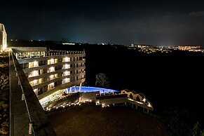 Hidden Cliff Hotel & Nature