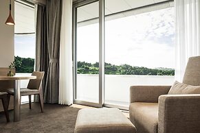 Hidden Cliff Hotel & Nature