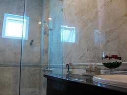 Hong Mai Hotel