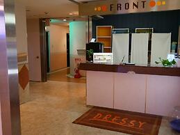 HOTEL DRESSY -Adults Only