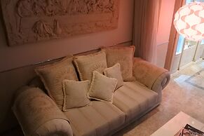 HOTEL DRESSY -Adults Only