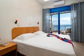 Minos Boutique Hotel