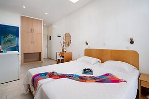 Minos Boutique Hotel