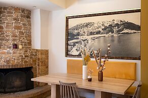 Minos Boutique Hotel