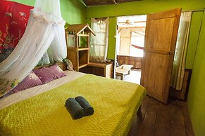 Indra Valley Inn Bukit Lawang