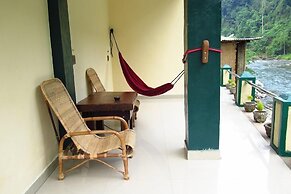 Indra Valley Inn Bukit Lawang