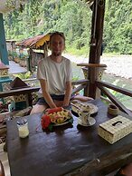 Indra Valley Inn Bukit Lawang