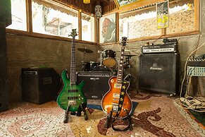 Indra Valley Inn Bukit Lawang