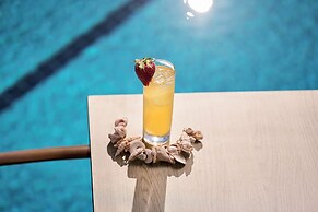 Elysee Beach Hotel