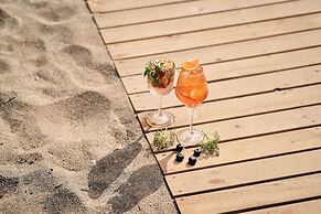 Elysee Beach Hotel