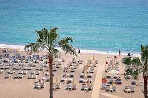 Elysee Beach Hotel