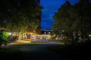Marholmen Stugor