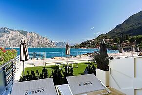 Hotel Castello Lake Front
