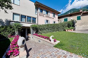 Hotel Castello Lake Front
