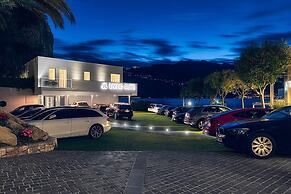 Hotel Castello Lake Front
