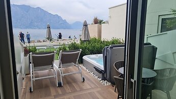 Hotel Castello Lake Front