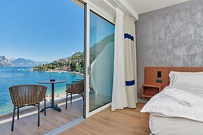 Hotel Castello Lake Front