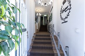 Unique Hotel Apartments