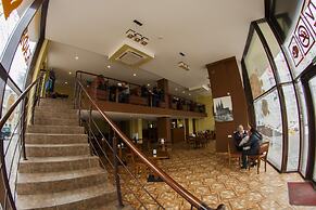 Hotel Cisar