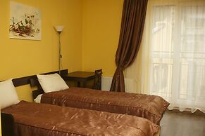 Hotel Cisar