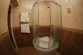 Hotel Cisar