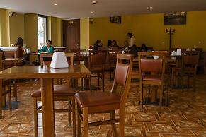 Hotel Cisar