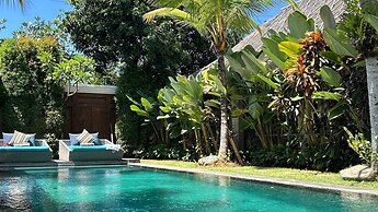 Karmagali Boutique Suites (Adults Only) & Private villas (families)