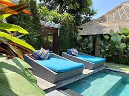 Karmagali Boutique Suites (Adults Only) & Private villas (families)