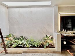 Karmagali Boutique Suites (Adults Only) & Private villas (families)