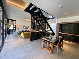 Karmagali Boutique Suites (Adults Only) & Private villas (families)