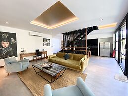 Karmagali Boutique Suites (Adults Only) & Private villas (families)