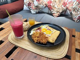 Karmagali Boutique Suites (Adults Only) & Private villas (families)