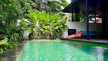 Karmagali Boutique Suites (Adults Only) & Private villas (families)